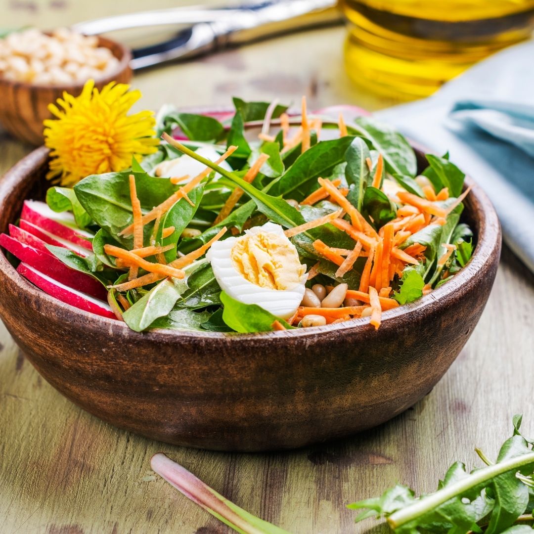Löwenzahnsalat